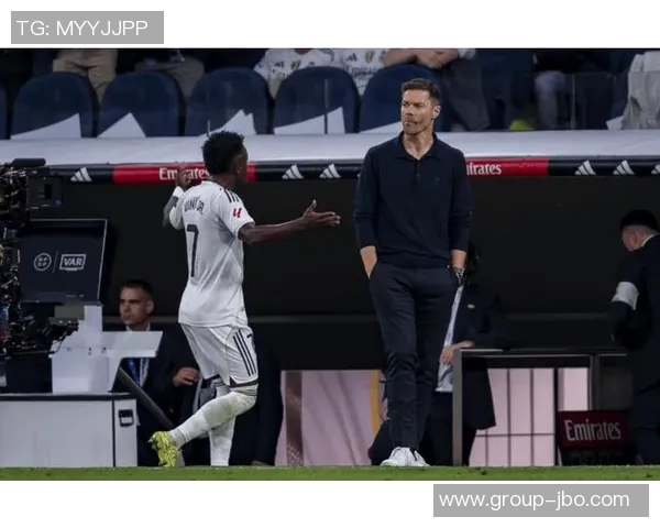 卡尼萨雷斯强调球员与教练应共同努力避免冲突实现双赢局面 卡尼萨雷斯强调球员与教练应共同努力避免冲突实现双赢局面